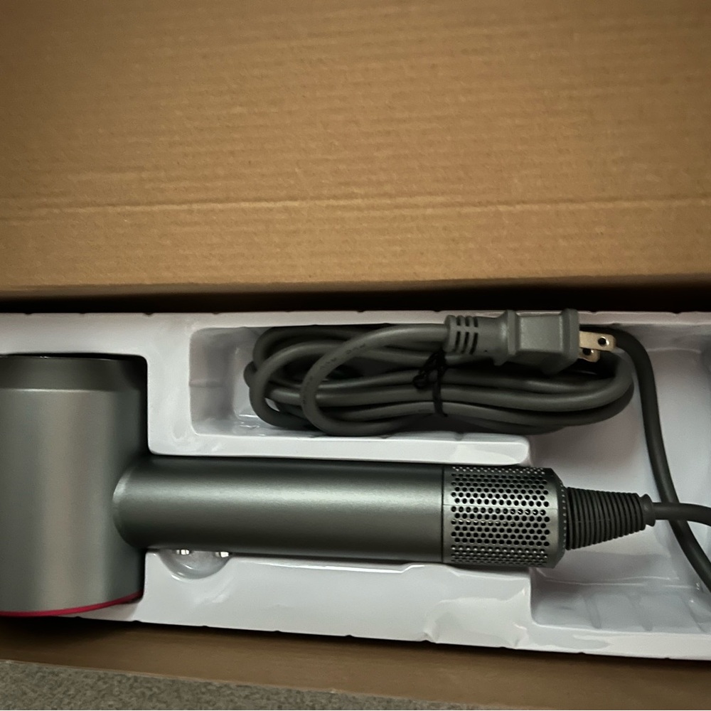 Dyson Leafless Gray Hair Dryer